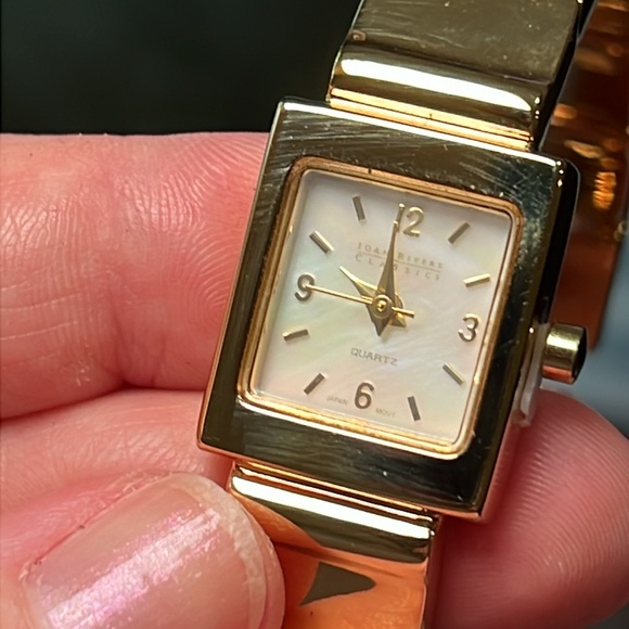 Vintage Joan Rivers Classics Collection Gold MOP Clamp Cuff Bracelet Watch - Picture 9 of 17